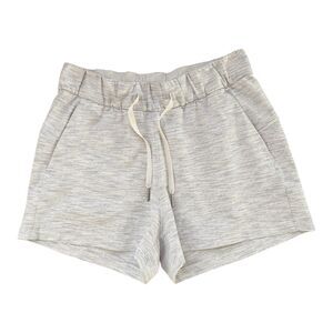 Lululemon On The‎ Fly Short 2.5 Inseam Size 4 Gray White Striped Drawcord